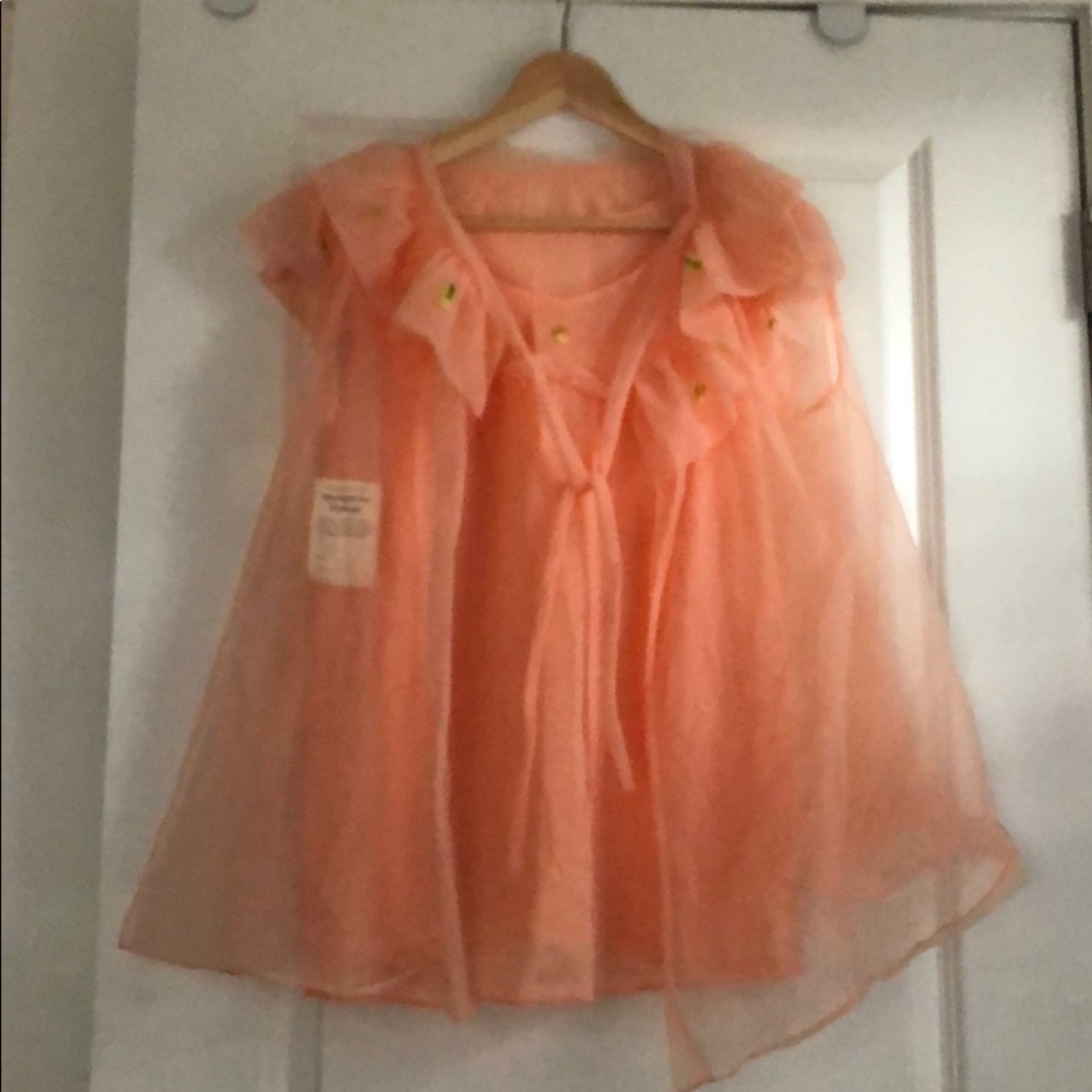 Vintage peach three piece PJ set